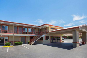 Econo Lodge Hurricane - Zion National Park Area